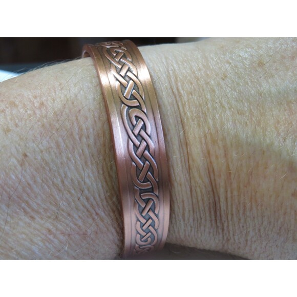 Celtic Knot Magnetized Natural Copper Bracelet NWOT  Health item Holistic - Picture 13 of 13